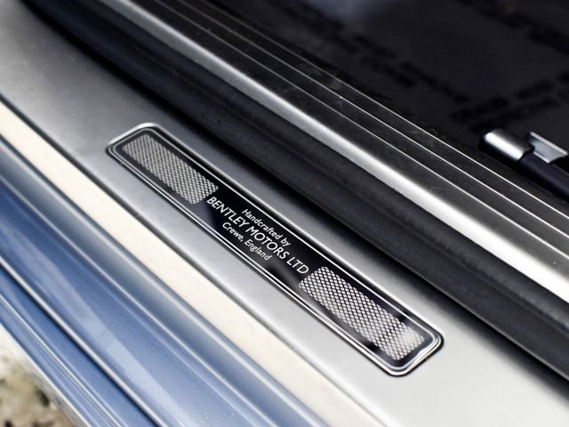 Used 2016 Bentley Flying Spur W12 image 21