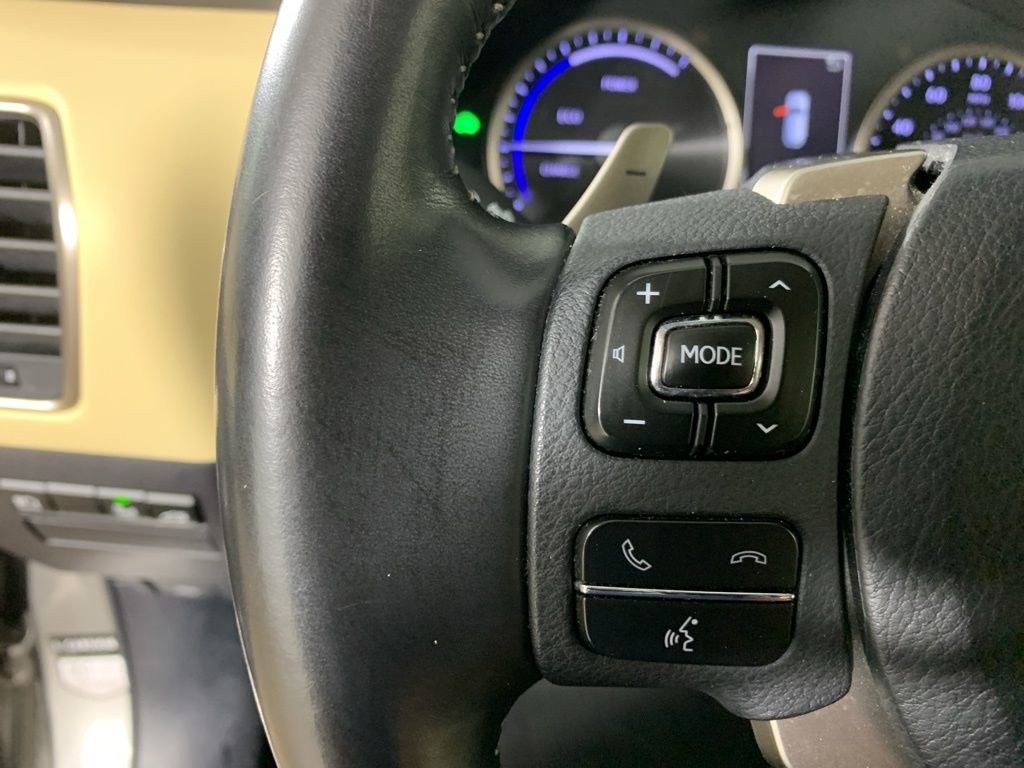 Used 2019 Lexus NX 300h AWD w/ Comfort Package image 19