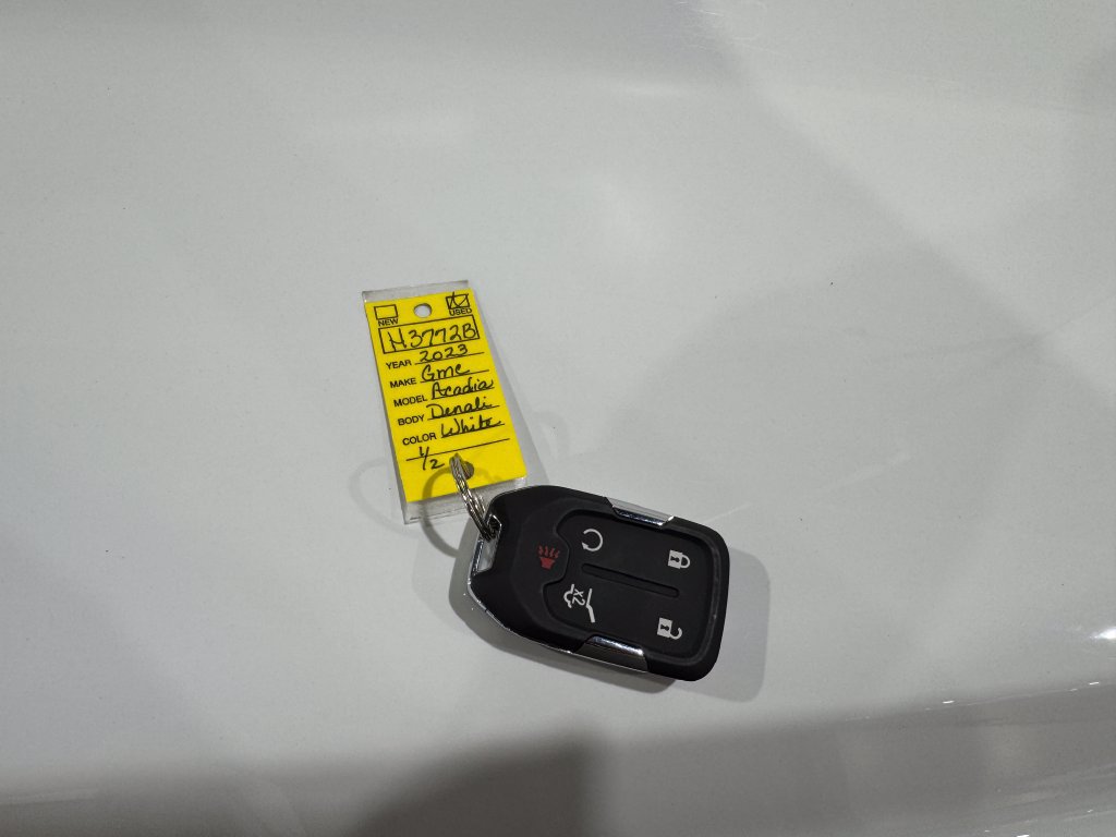 Used 2023 GMC Acadia Denali FWD image 45