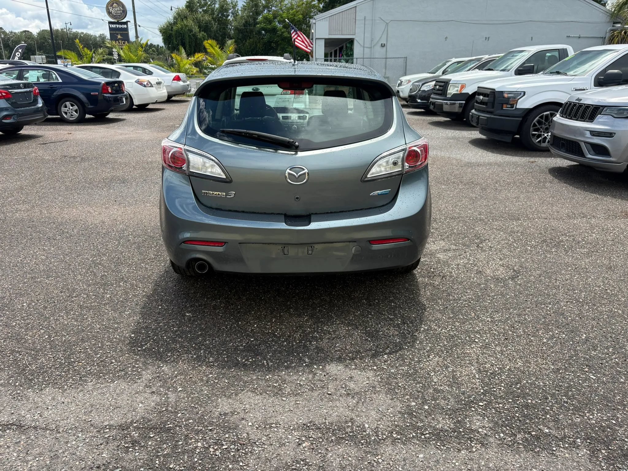 Used 2013 MAZDA MAZDA3 i Touring FWD image 4