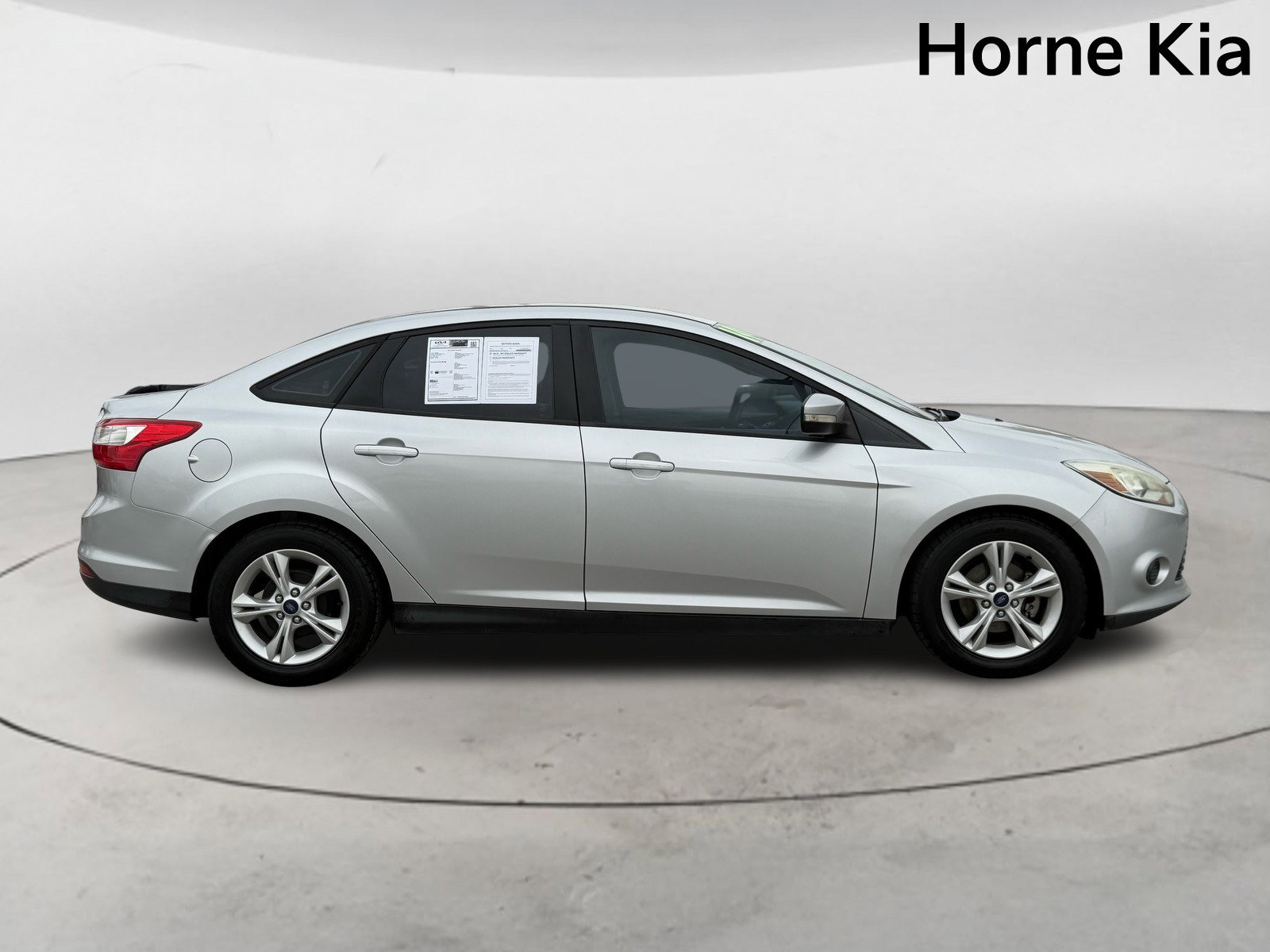 Used 2014 Ford Focus SE image 3