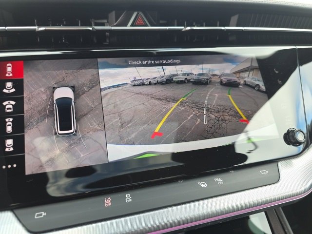 Used 2024 Jeep Wagoneer Launch Edition image 28