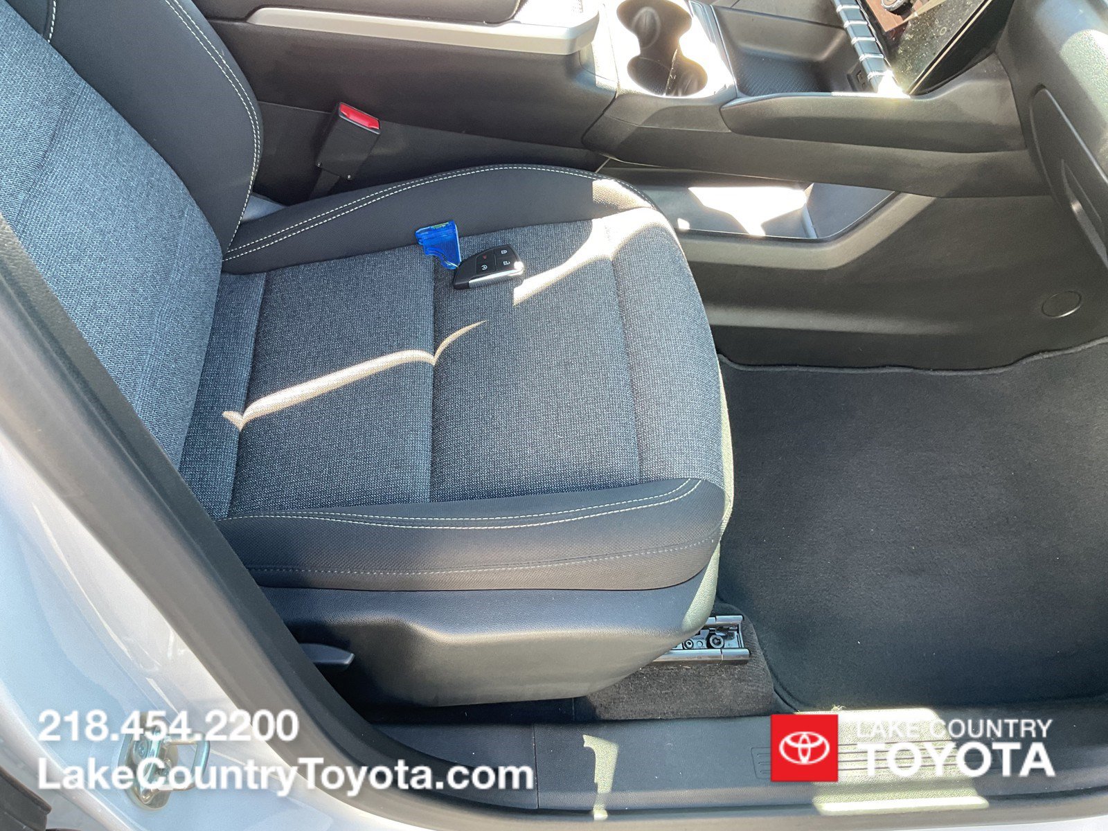 Used 2025 GMC Terrain Elevation AWD/4WD image 28
