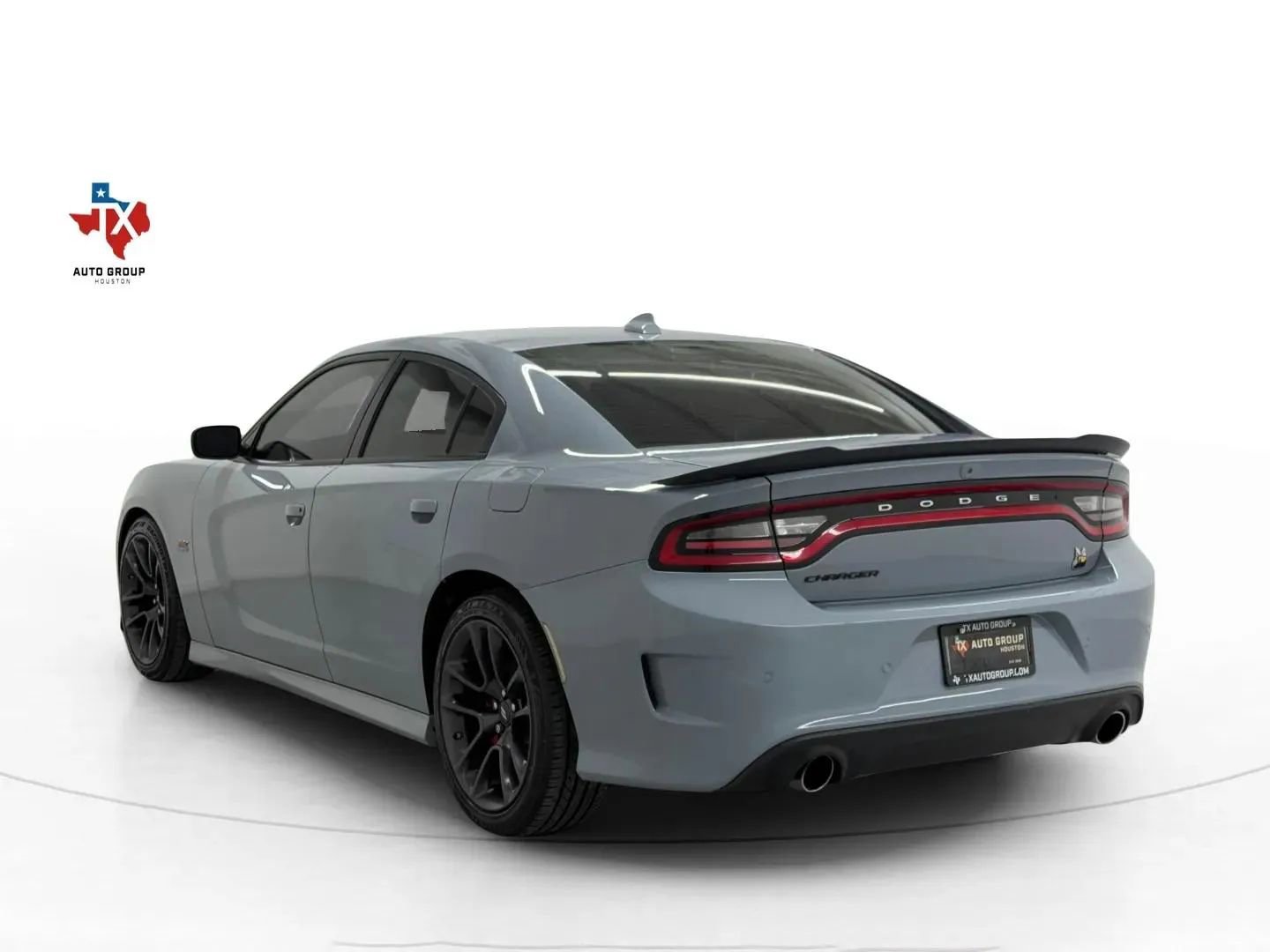 Used 2020 Dodge Charger Scat Pack RWD image 4