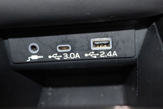 Used 2025 Subaru Outback Onyx Edition AWD/4WD image 28