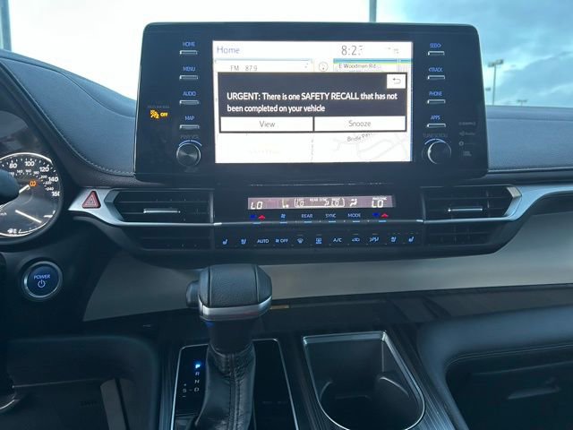 Used 2021 Toyota Sienna Platinum image 17