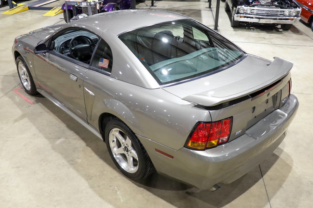Used 2001 Ford Mustang Cobra image 16