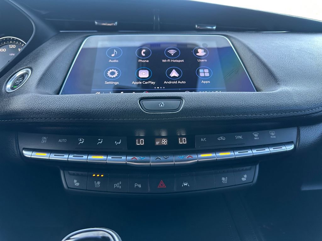 Used 2022 Cadillac XT4 Premium Luxury w/ Enhanced Visibility Package image 26