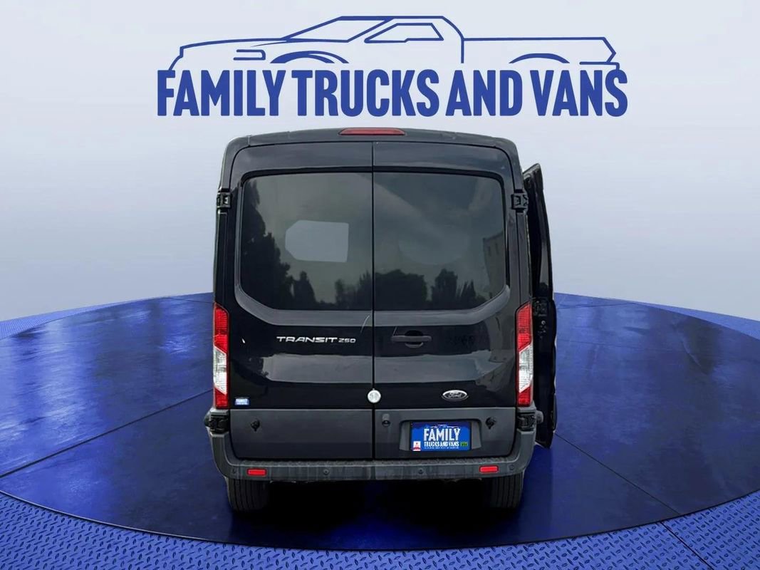 Used 2017 Ford Transit 250 148 Medium Roof image 4