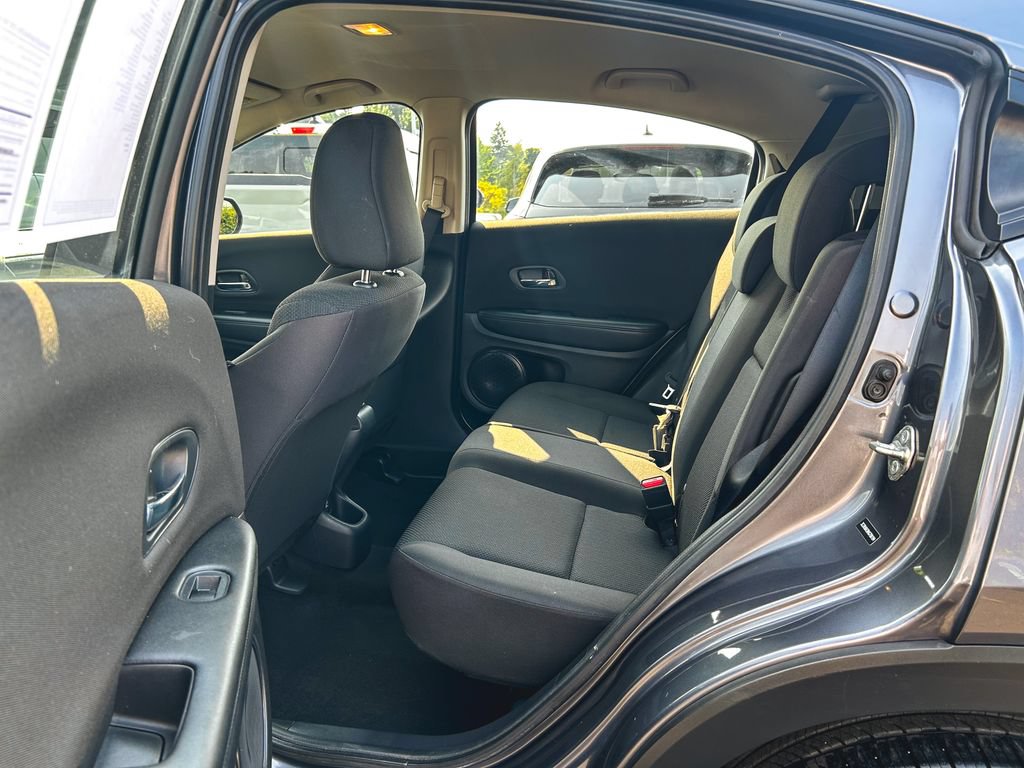 Used 2017 Honda HR-V LX image 15