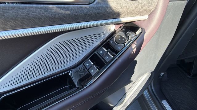 New 2026 Ford Explorer Platinum image 20