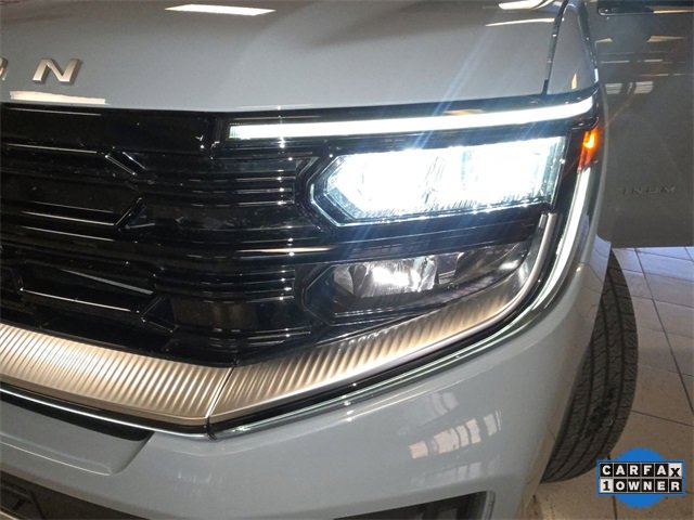 Used 2025 Ford Expedition Platinum image 29