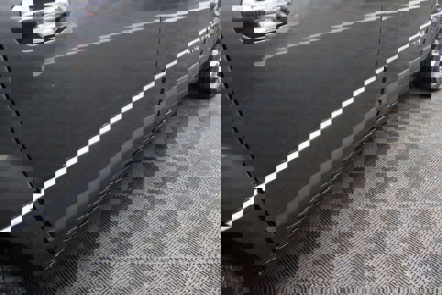 Used 2017 Lincoln Navigator L Reserve image 6