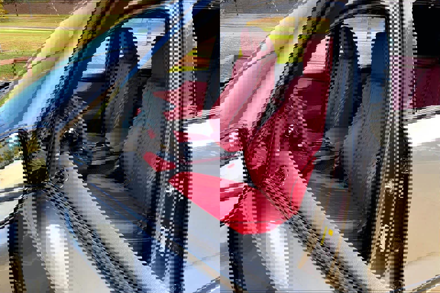 Used 2025 Acura MDX A-Spec image 7