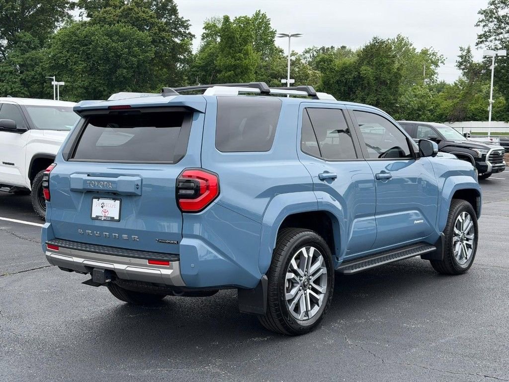 Used 2025 Toyota 4Runner Limited AWD/4WD image 3