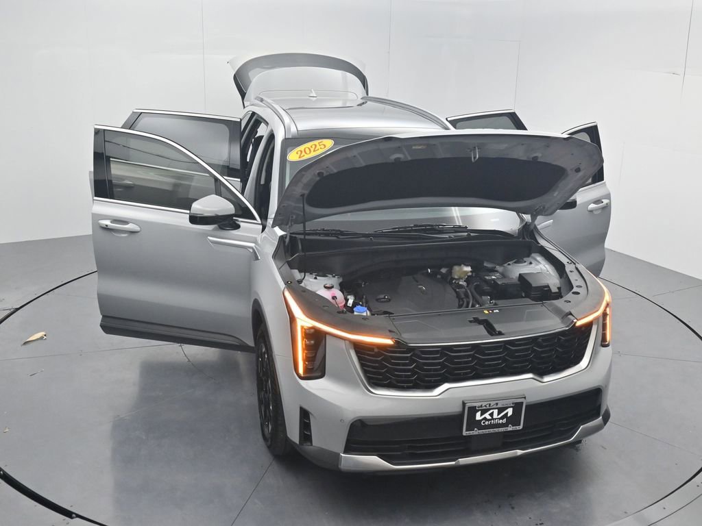 Used 2025 Kia Sorento S w/ Panoramic Sunroof Package image 55