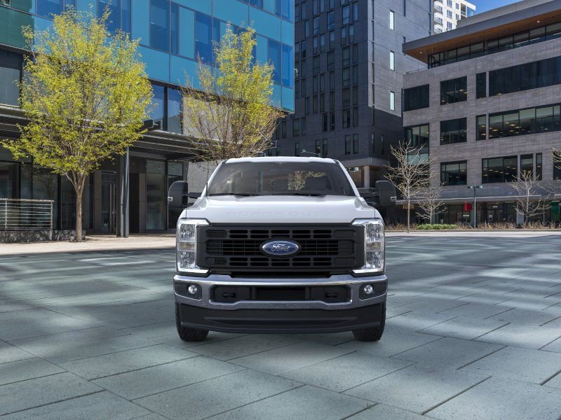 New 2026 Ford F350 XL w/ XL Off-Road Package AWD/4WD image 6
