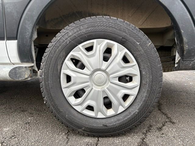 Used 2024 Ford Transit 250 Low Roof w/ Exterior Upgrade Package image 17