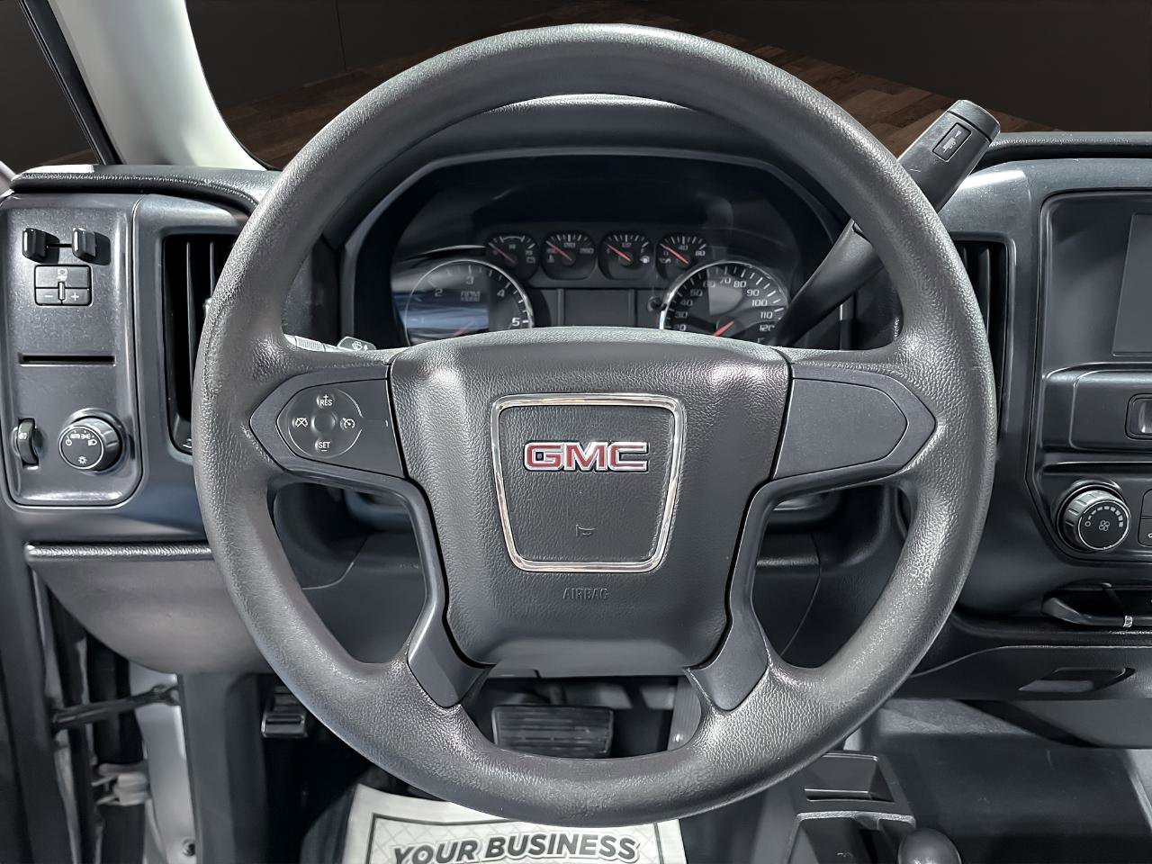 Used 2017 GMC Sierra 1500 4x4 Regular Cab image 10