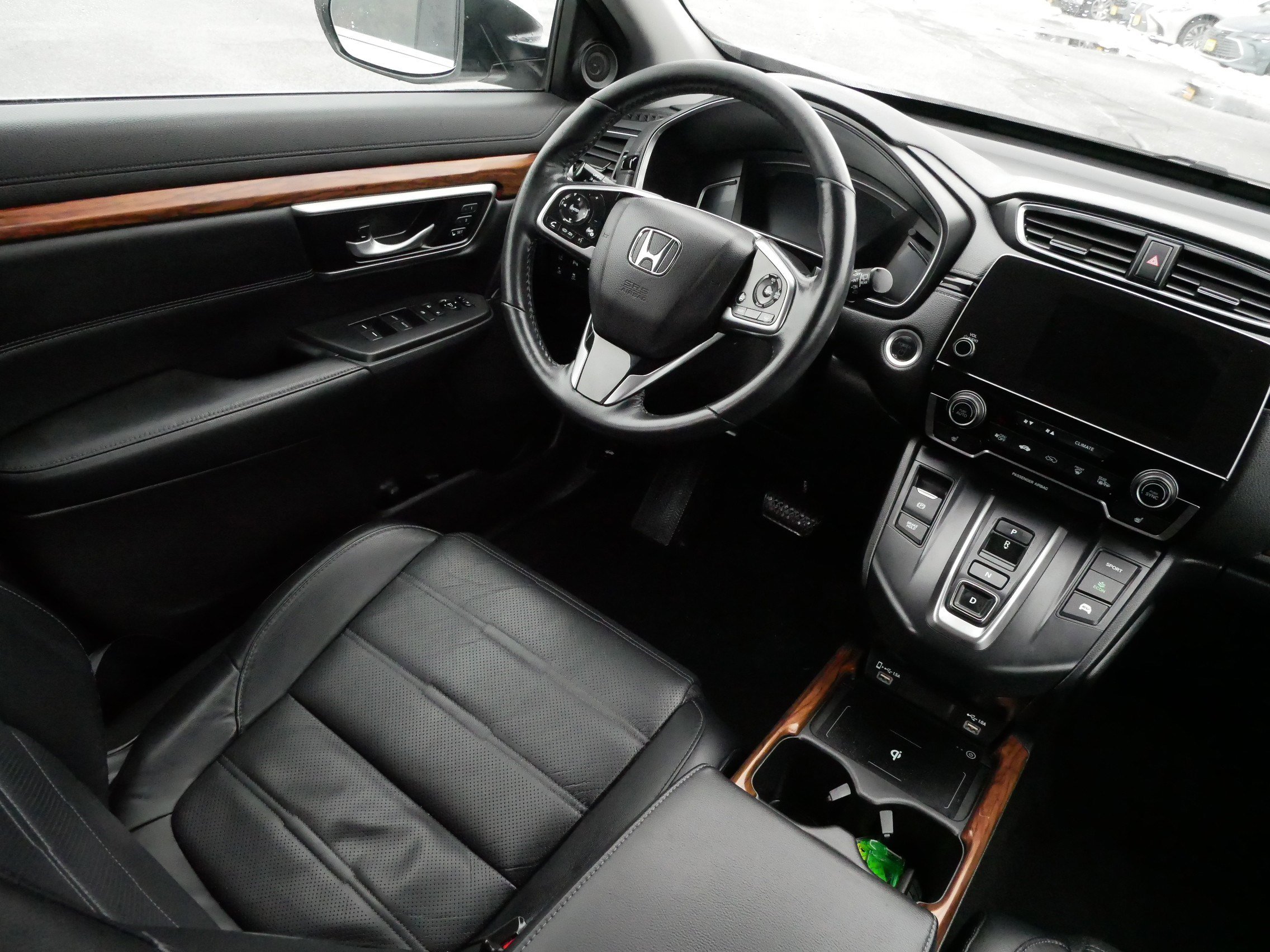 Used 2022 Honda CR-V Touring image 9