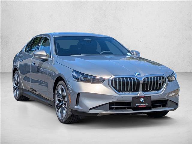 New 2027 BMW i5 M60 w/ Premium Package RWD image 6