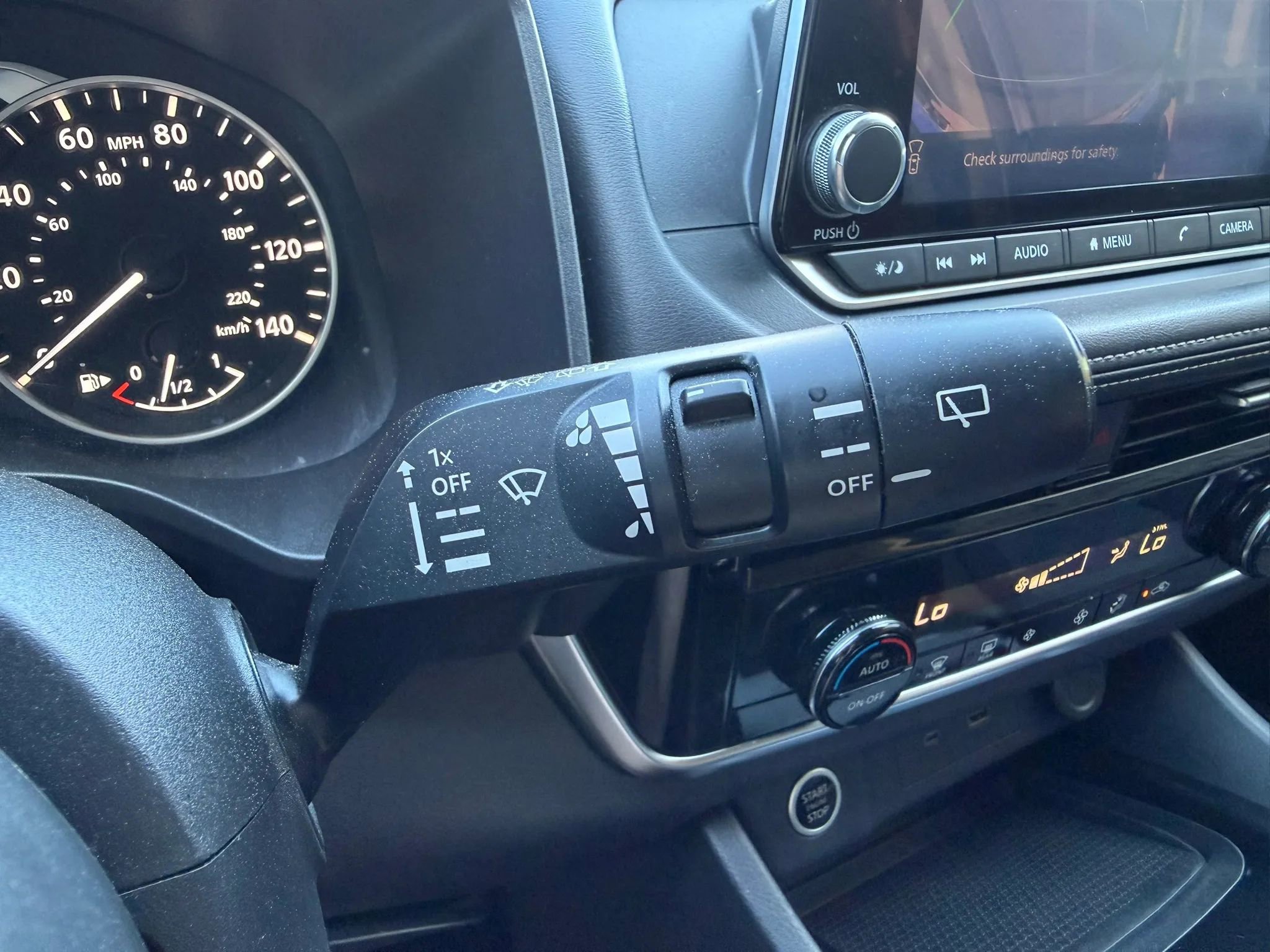 Used 2021 Nissan Rogue SV FWD image 32