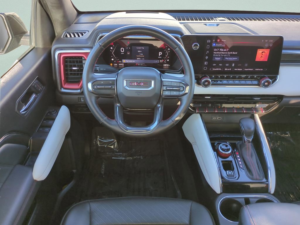 Used 2024 GMC Canyon AT4X image 15