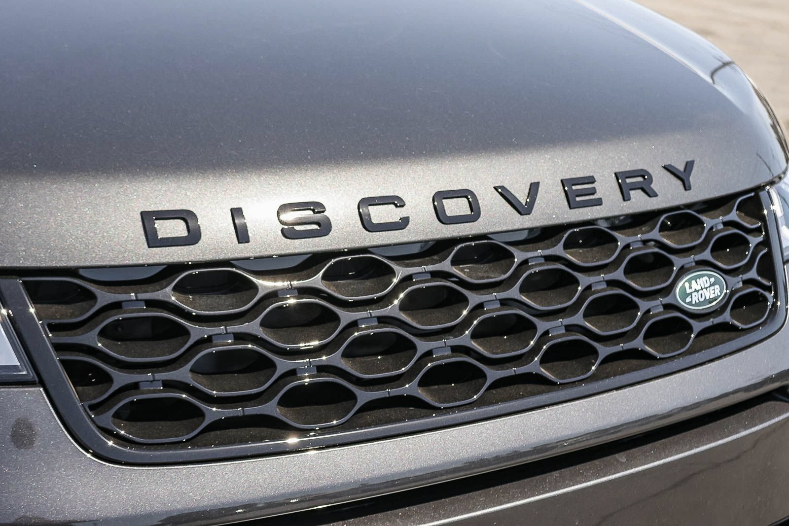 New 2026 Land Rover Discovery Sport Landmark AWD/4WD image 16