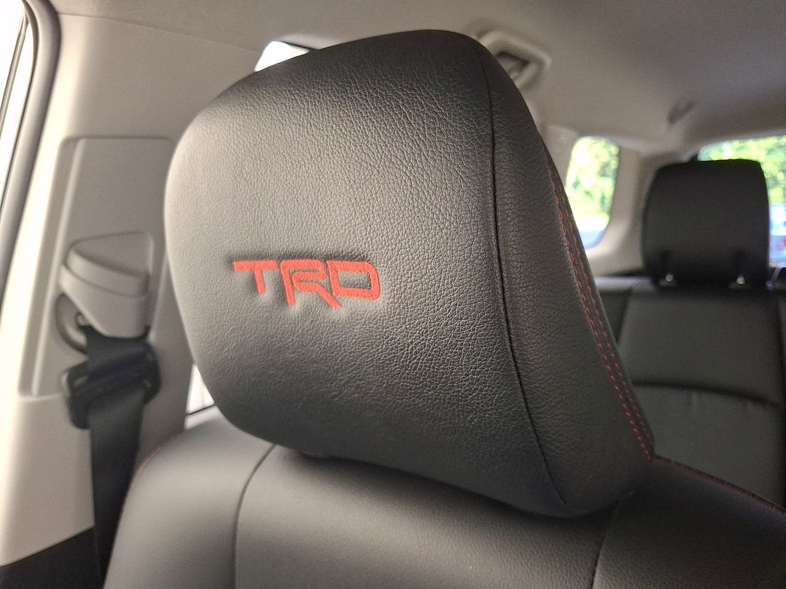 Certified 2024 Toyota 4Runner TRD Off-Road Premium AWD/4WD image 21