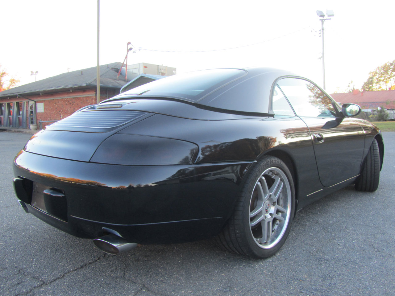 Used 2001 Porsche 911 Carrera image 10