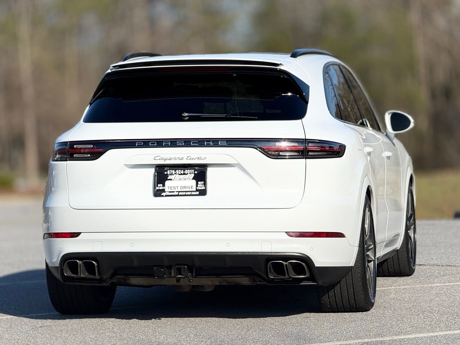 Used 2019 Porsche Cayenne Turbo image 6
