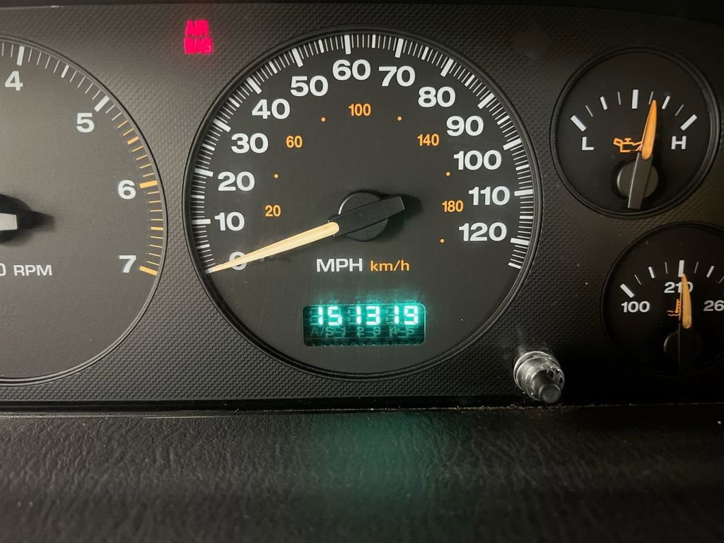 Used 2002 Jeep Grand Cherokee Sport image 13