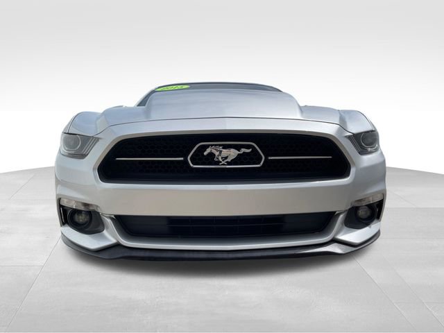 Used 2015 Ford Mustang GT Premium w/ Equipment Group 401A RWD image 8