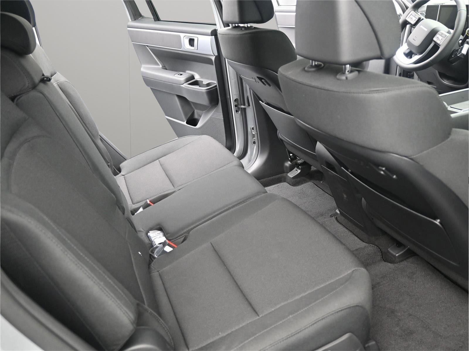 New 2026 Hyundai Santa Fe SE AWD/4WD image 6