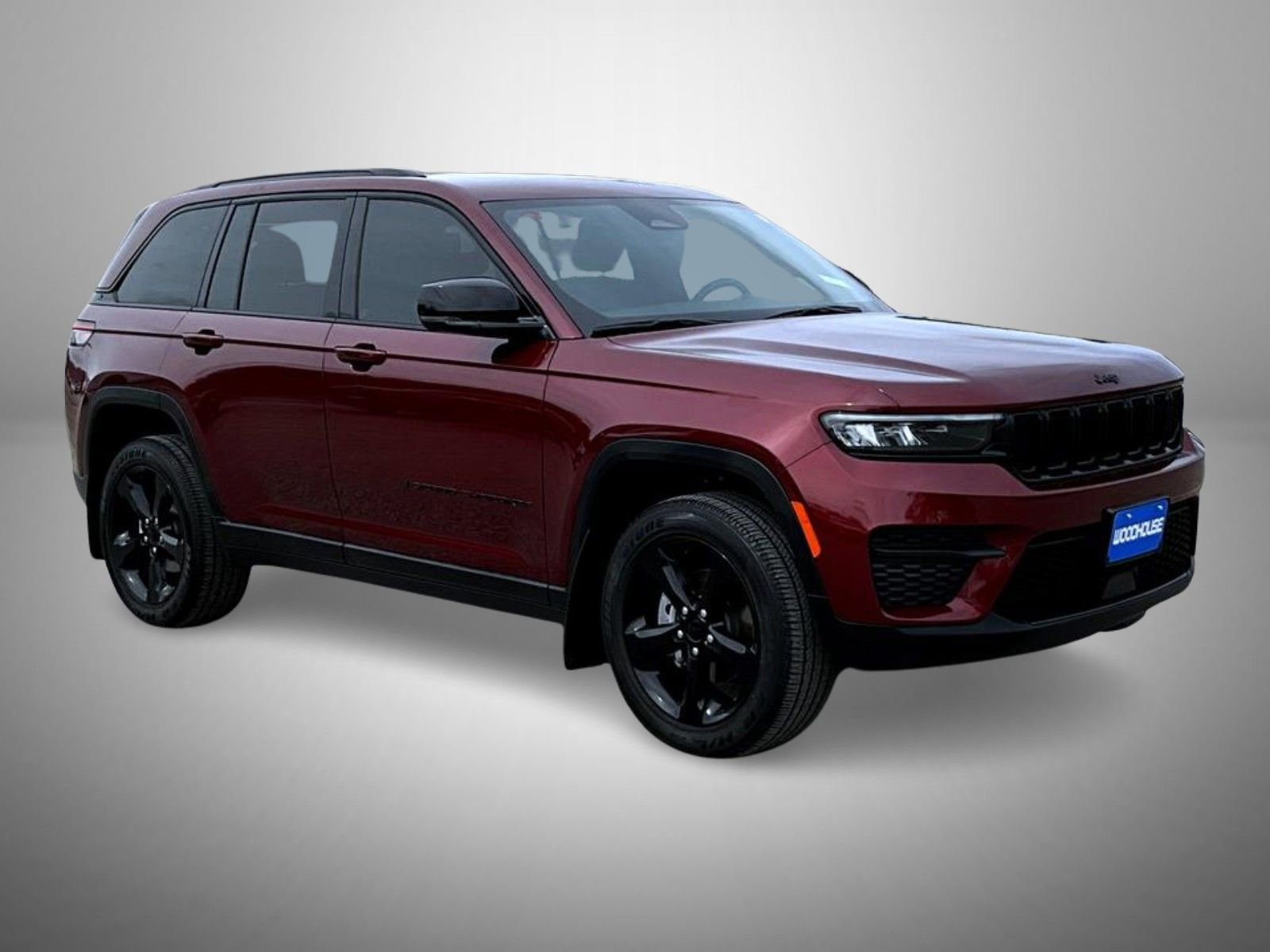 Used 2023 Jeep Grand Cherokee Altitude image 3