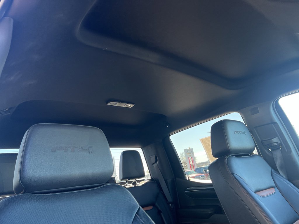 Used 2023 GMC Sierra 1500 AT4 w/ Technology Package image 33