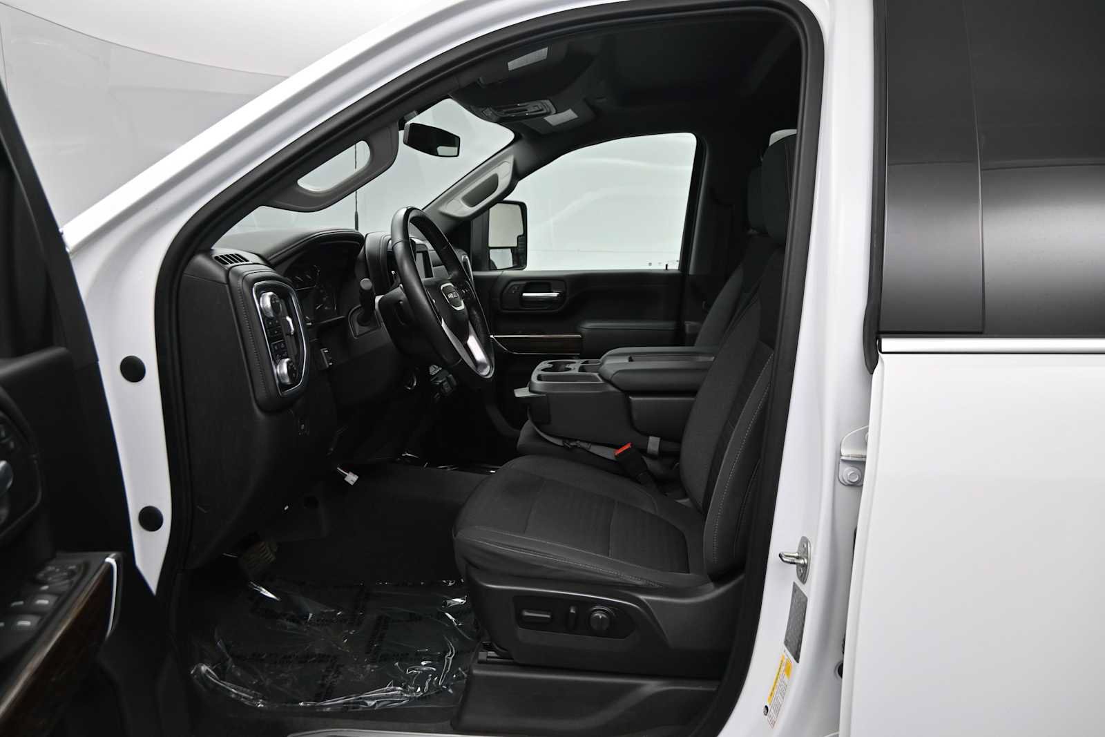 Used 2021 GMC Sierra 2500 SLE w/ SLE Value Package; AWD/4WD image 10