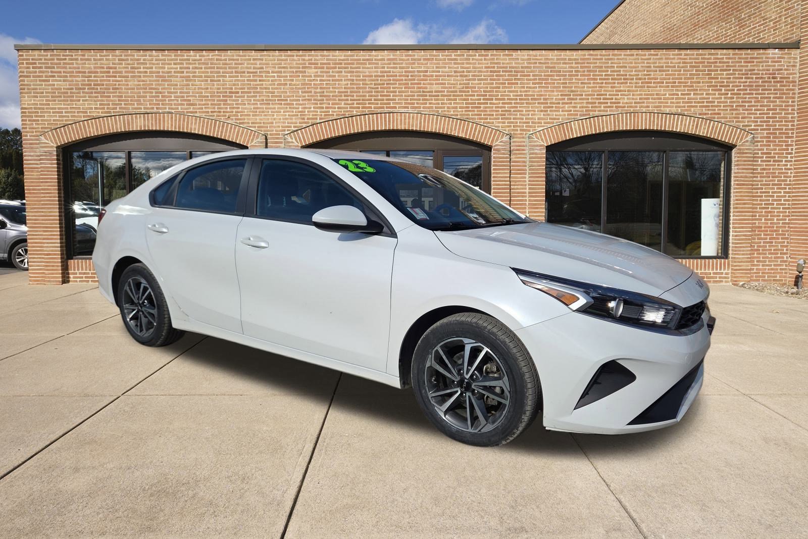 Used 2023 Kia Forte LXS