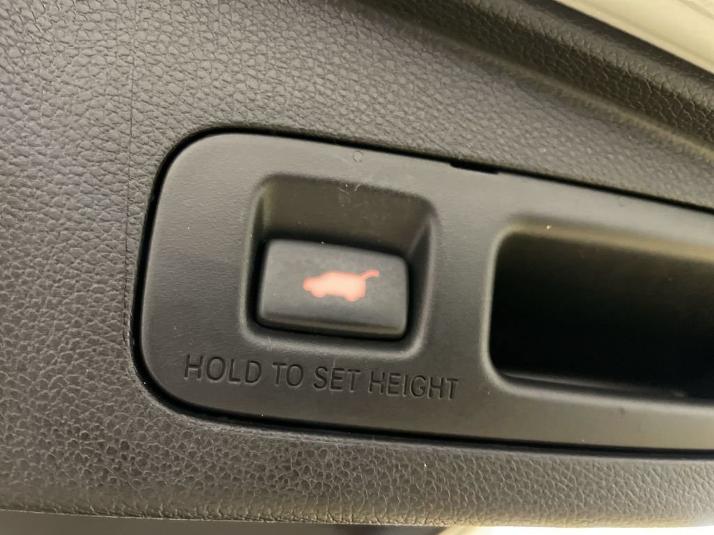 Used 2018 Honda CR-V Touring image 27