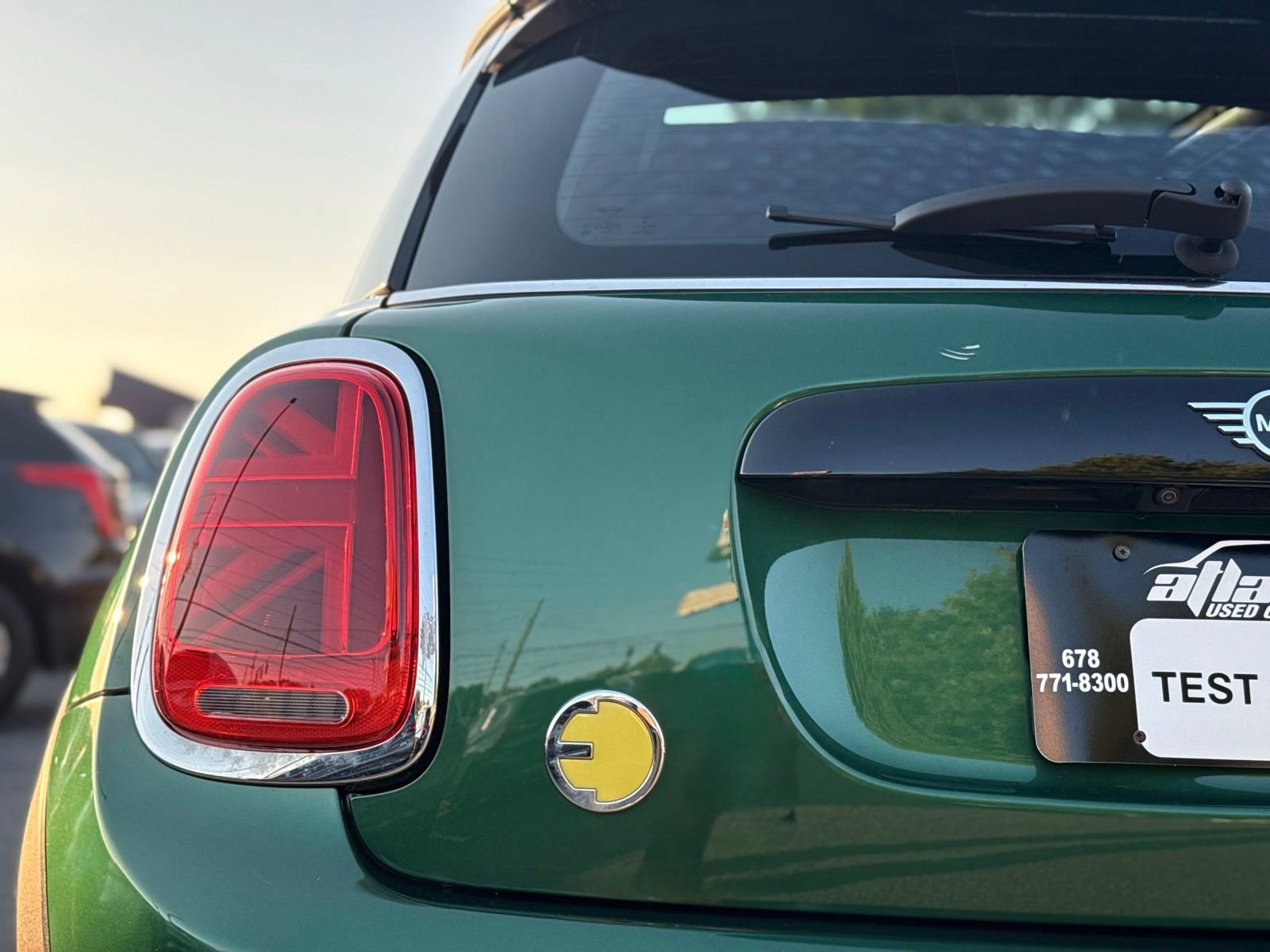 Used 2023 MINI Cooper SE FWD image 9