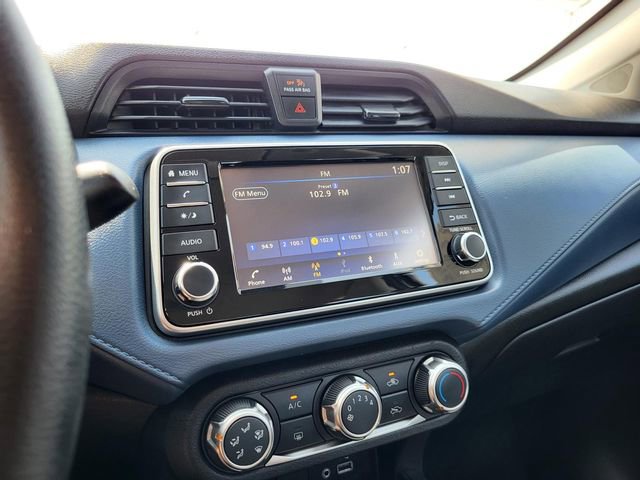 Used 2025 Nissan Versa SV FWD image 8