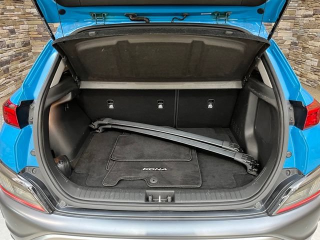 Used 2022 Hyundai Kona Limited AWD/4WD image 45