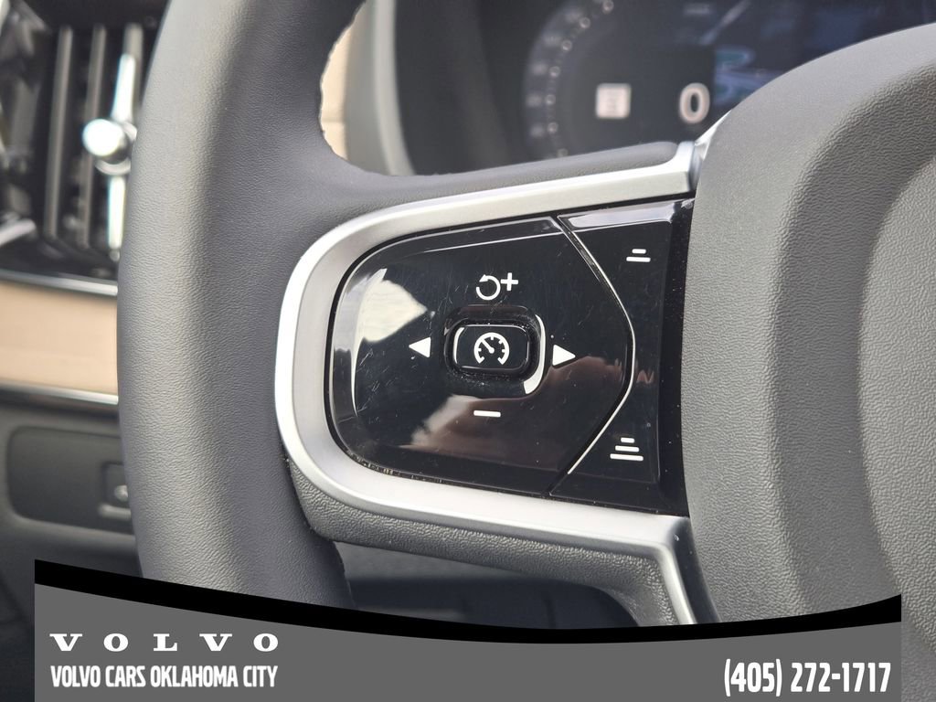 Certified 2026 Volvo XC90 B6 Plus w/ Protection Package Premier AWD/4WD image 27
