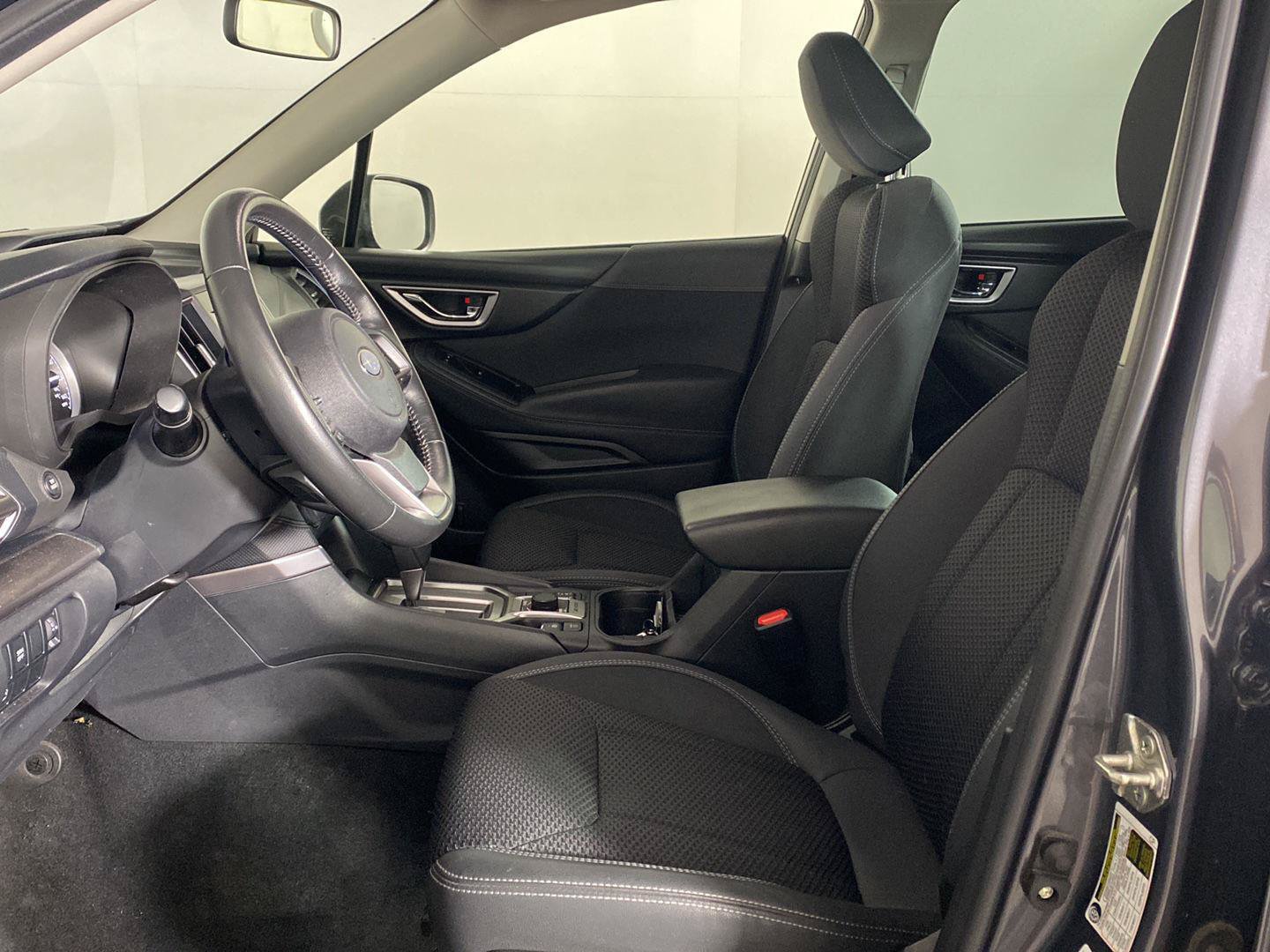 Used 2023 Subaru Forester Premium AWD/4WD image 27