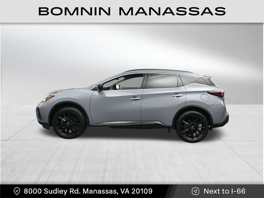 Used 2023 Nissan Murano SV w/ SV Midnight Edition Package image 2