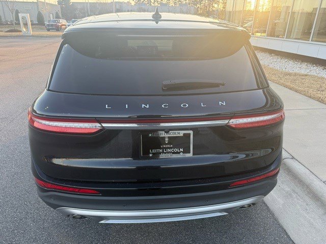 Certified 2024 Lincoln Corsair FWD w/ Equipment Group 101A image 7