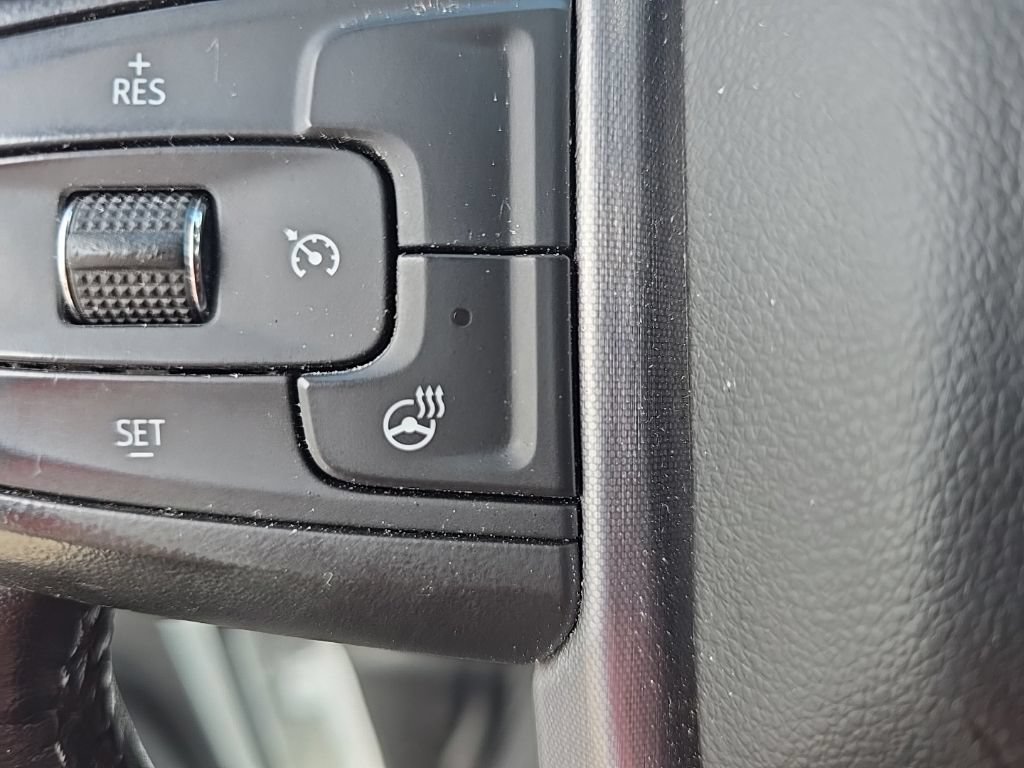 Used 2022 GMC Sierra 2500 SLE w/ SLE Value Package; AWD/4WD image 10