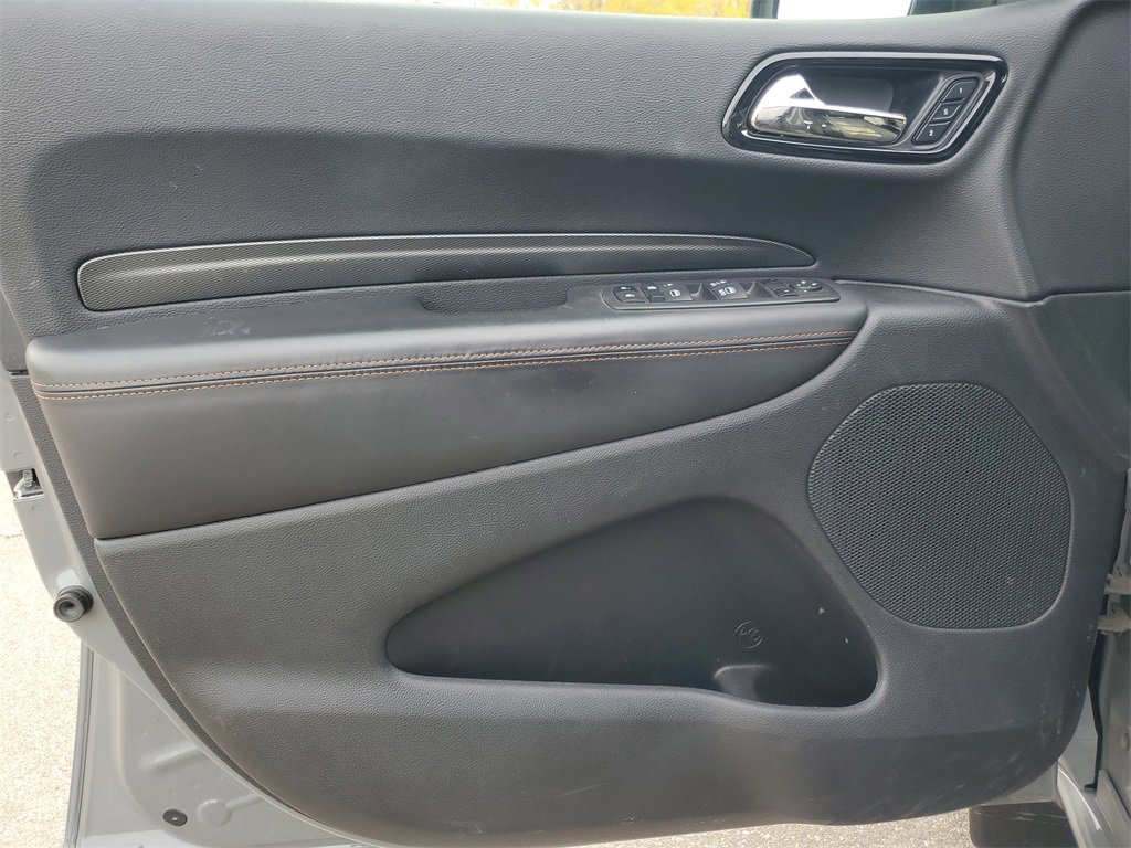 Used 2022 Dodge Durango R/T w/ Trailer Tow Group IV image 12