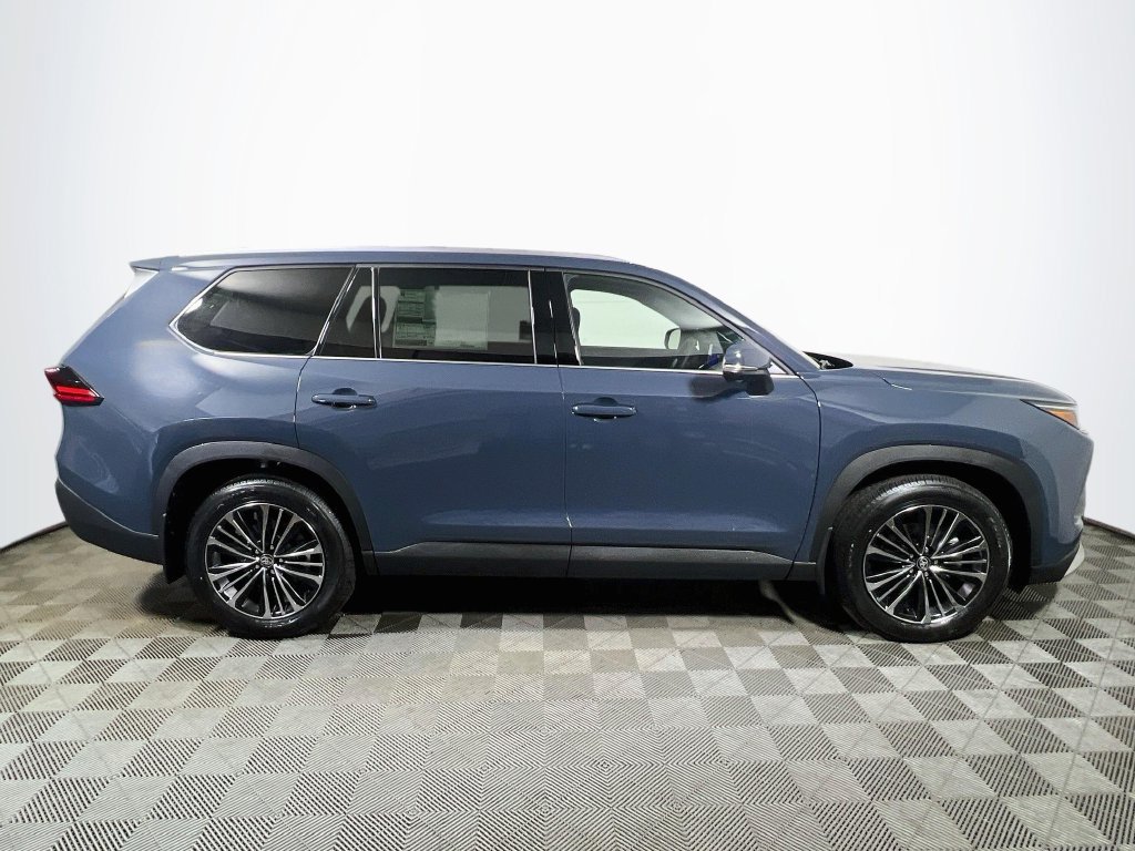 New 2026 Toyota Grand Highlander AWD Hybrid image 8