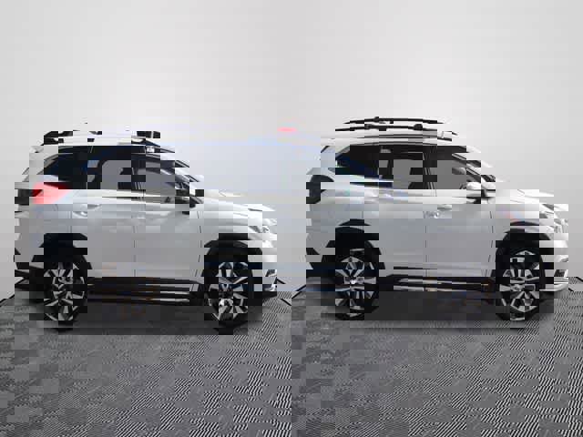 Used 2022 Subaru Ascent Limited w/ Technology Package image 4